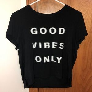 AE Graphic Tee GOOD VIBES ONLY